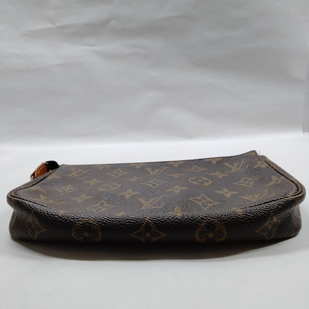 Louis Vuitton Pochette Accessoires Monogram Chain Bag/Authentic LV Shoulder Bag - Picture 6 of 10